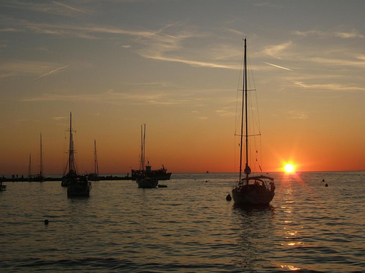 Gogo 2+2 Apartment Novigrad  Luaran gambar